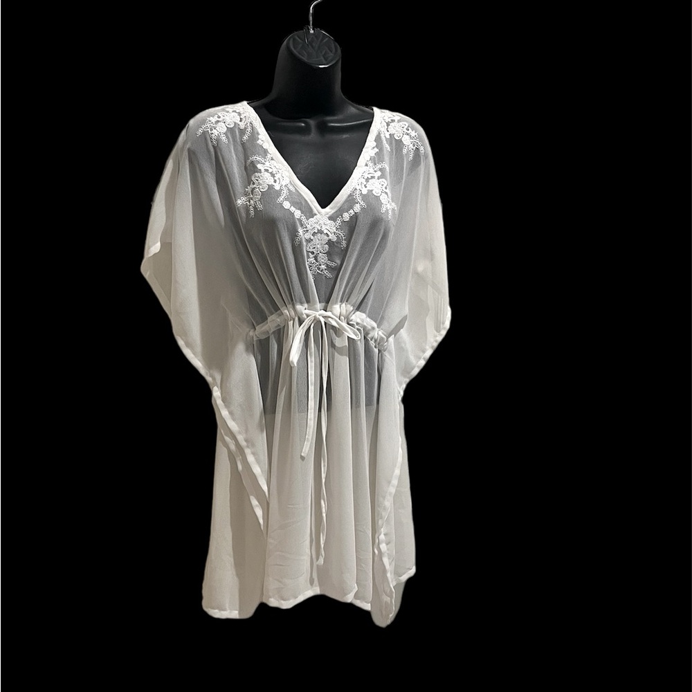 Sheer white coverup m/L